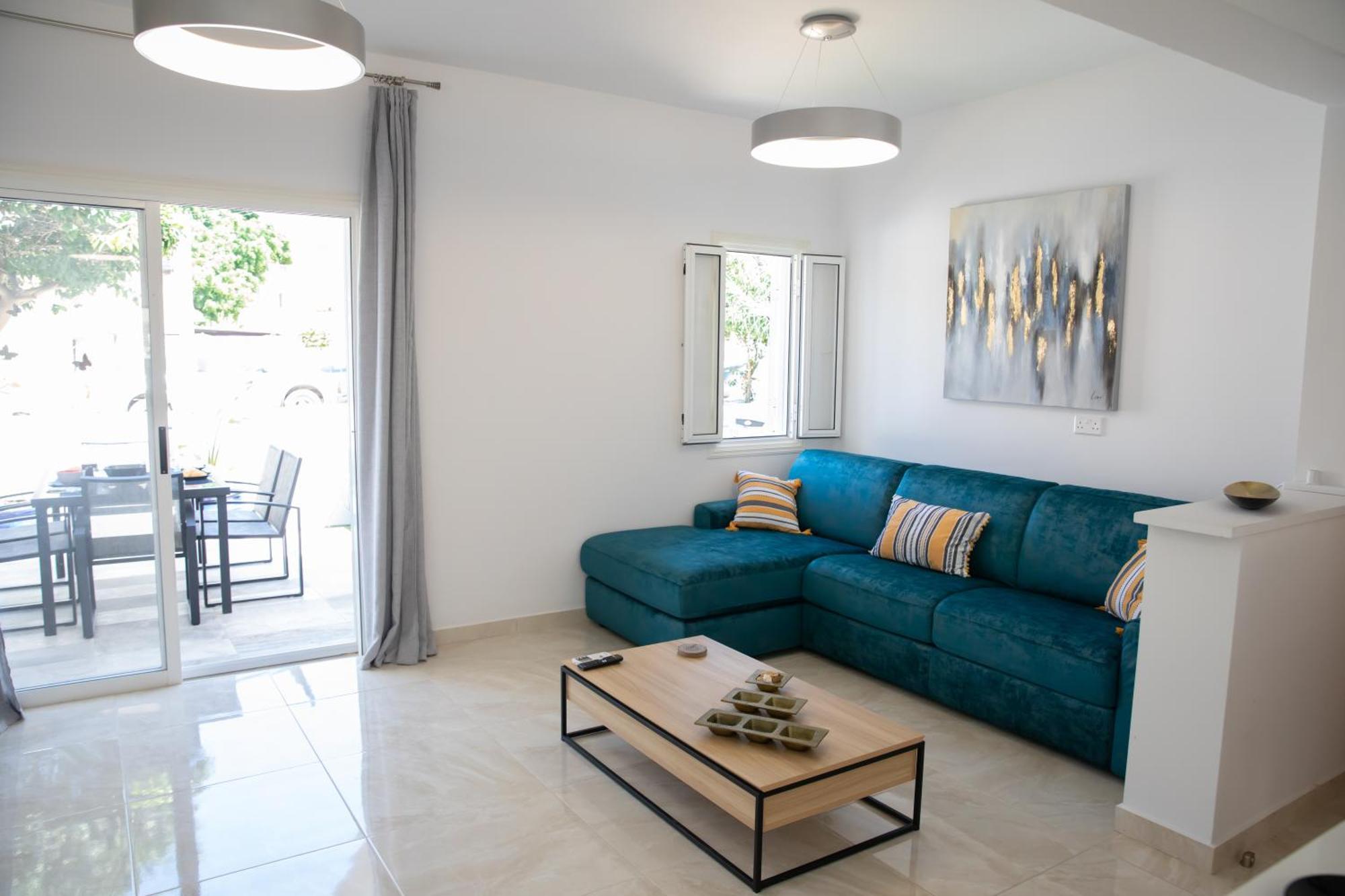 Villa Taheli Riverside Townhouse In Tourist Area